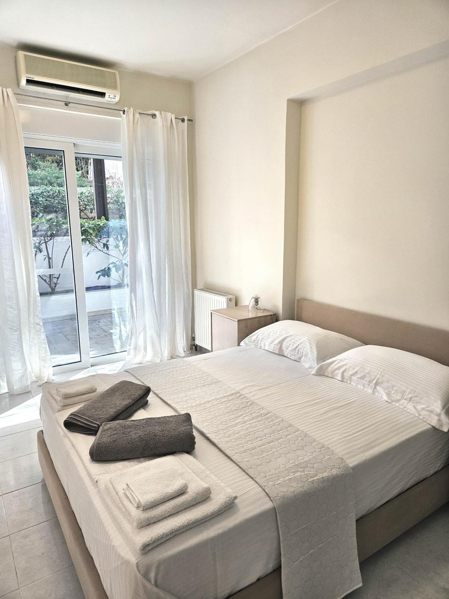 Lagonisi Beach House Kalivia Thorikou Oda fotoğraf